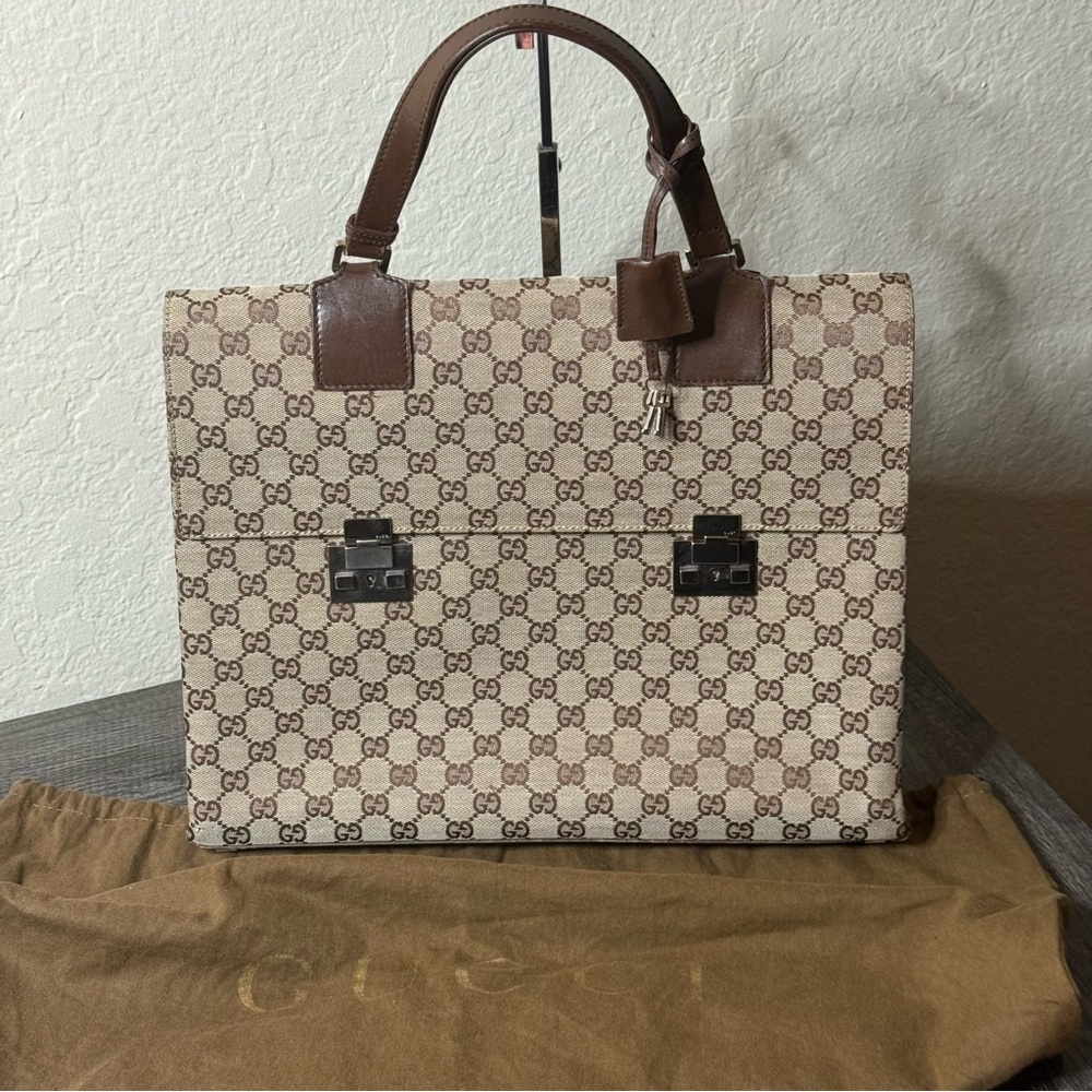 💎GUCCI BUSINESS BAG/ BRIEFCASE W/ Lock & Key💎